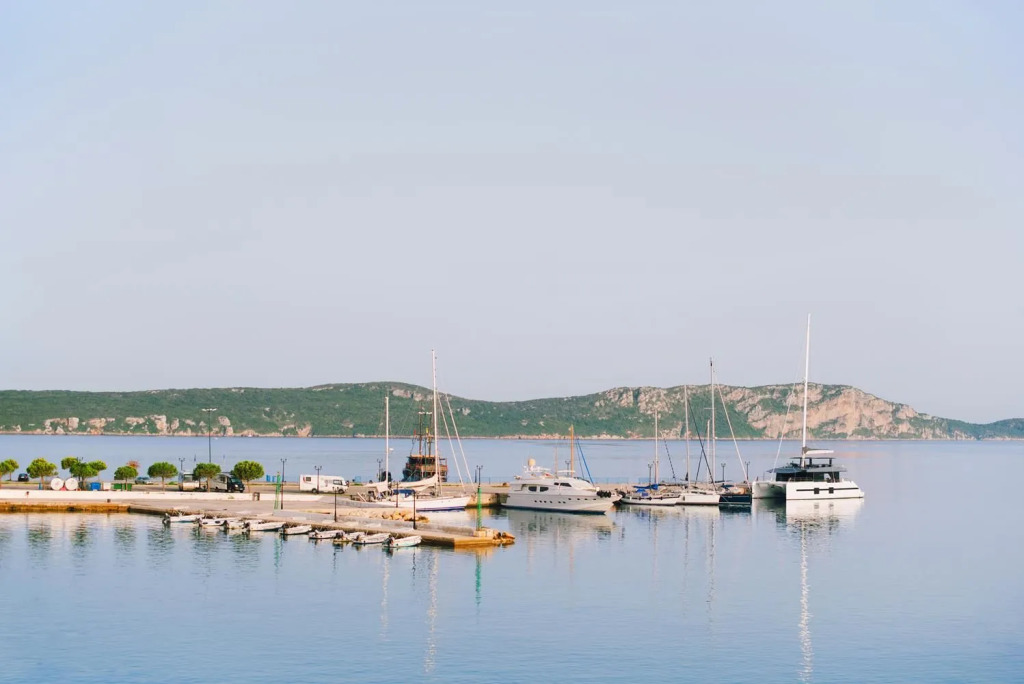 Karalis City Hotel