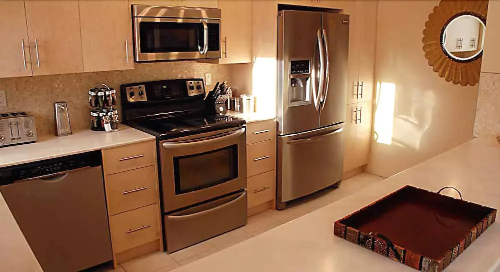 Corporate Suites of Calgary - Rosewood Estates