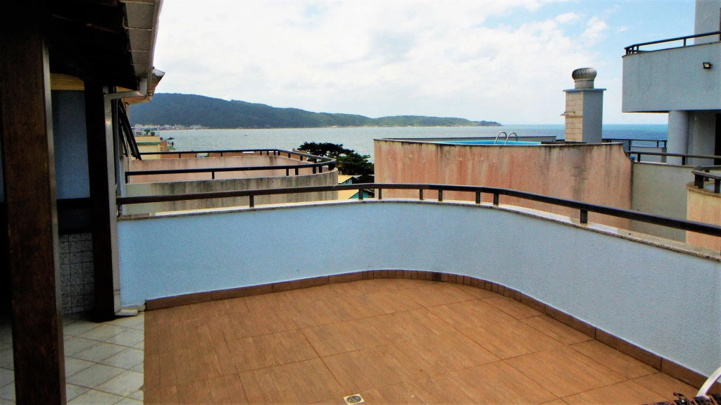 1021   Cobertura Em Bombinhas Com Vista Para O Mar