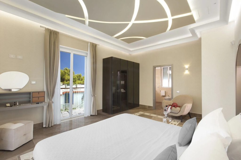 Amore Rentals - Villa Nina
