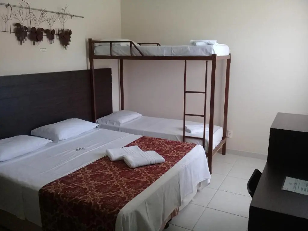 Hotel Hola