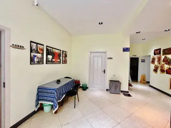 Wan Dai Hou Youth Hostel