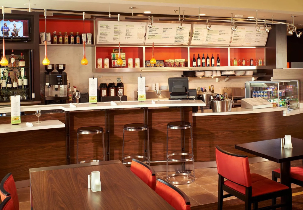 Courtyard by Marriott Indianapolis Castleton