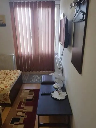 Pensiunea La Bunica 2
