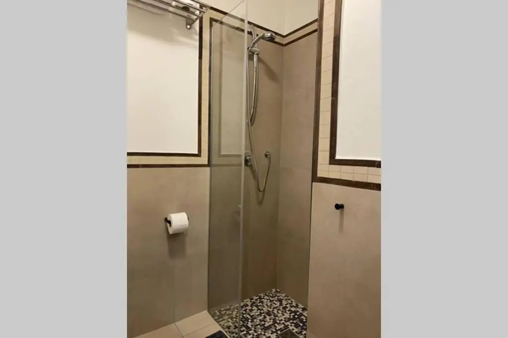 B&B Piano1 Interno5 - Accogliente e moderno bilocale vicino al centro