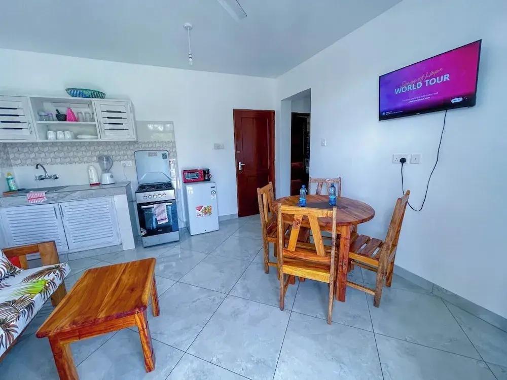 Silent Palms Villa