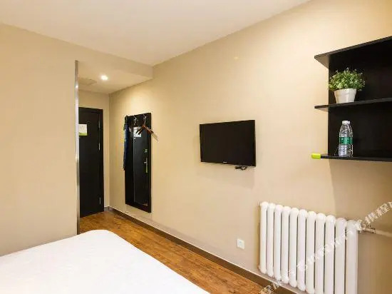 HomeLohas Hotel