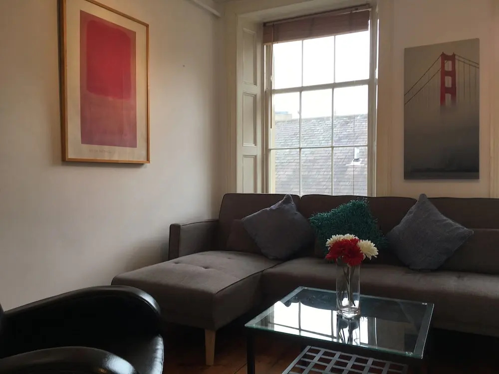 One Bedroom Apartment Central Newcastle