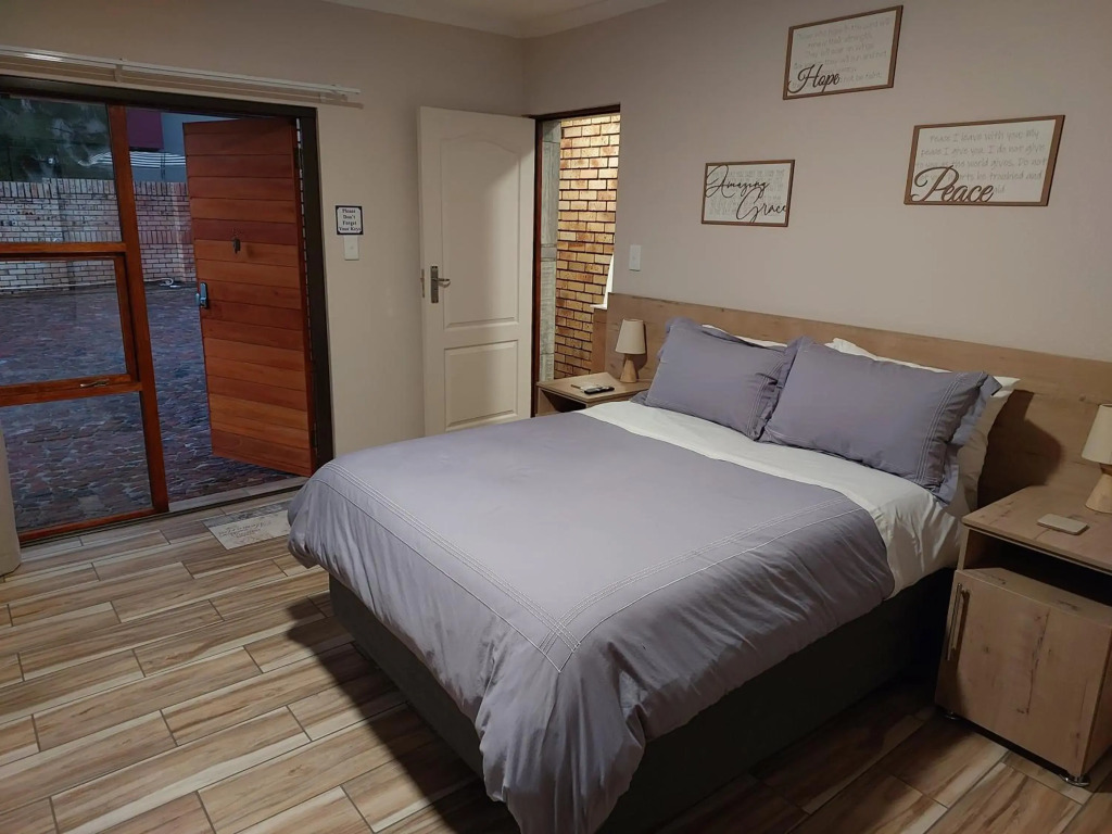 Twins Guest House Astoni