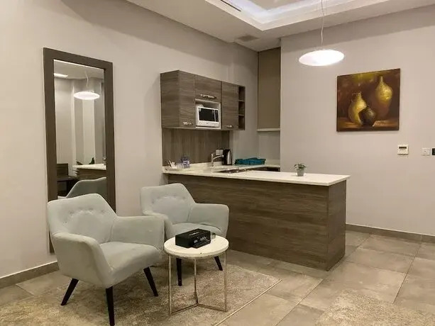 180 Degrees Hotel Almalqa