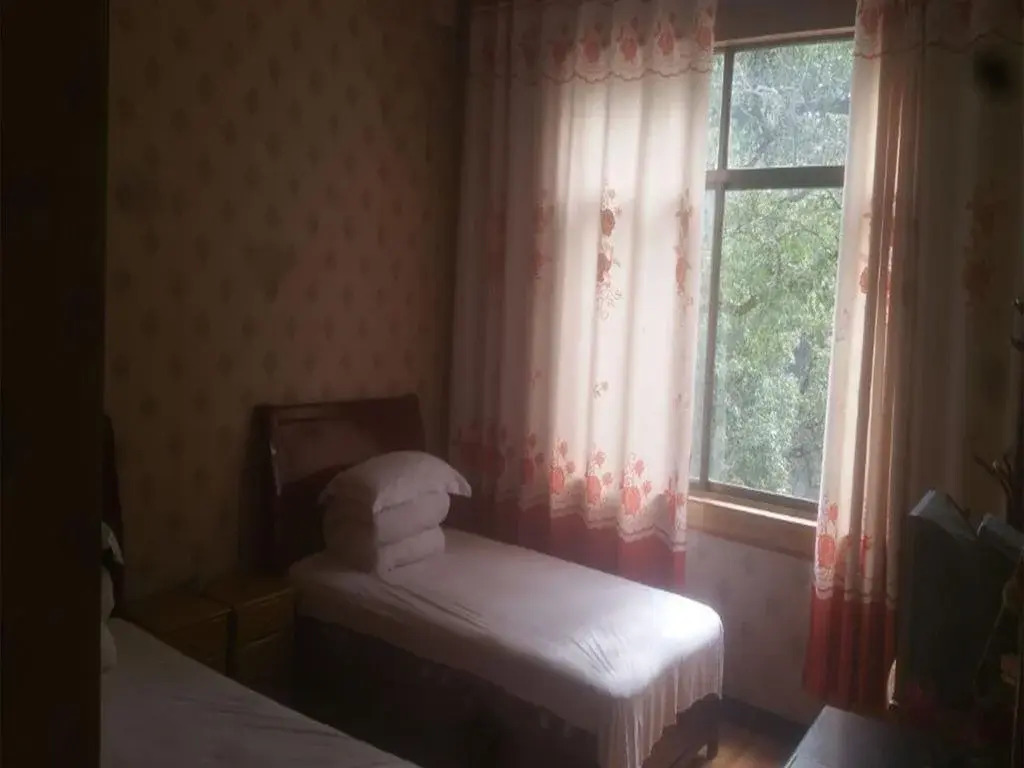 Wuyuan Meihua Hotel