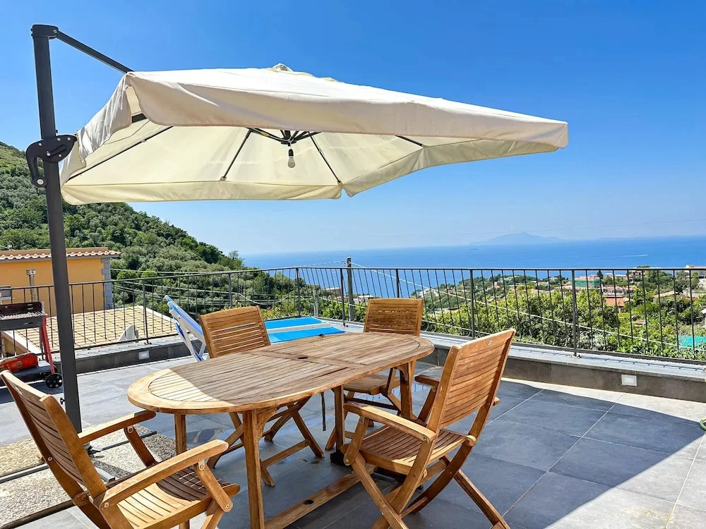 Casa Punta Campanella