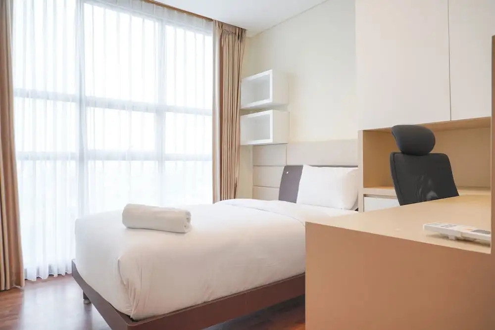 Nice And Comfort 2Br Apartment At The Kencana Residence