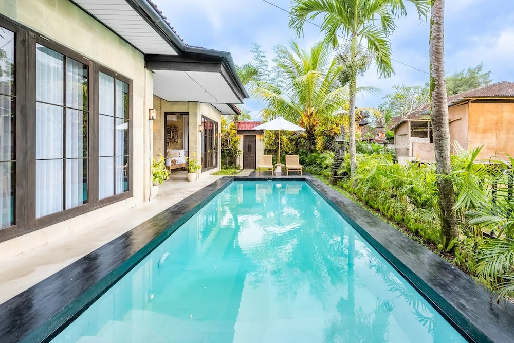 Rumah Villa by EVDEkimi - Quiet Ubud escape with Pool and Outdoor lounge