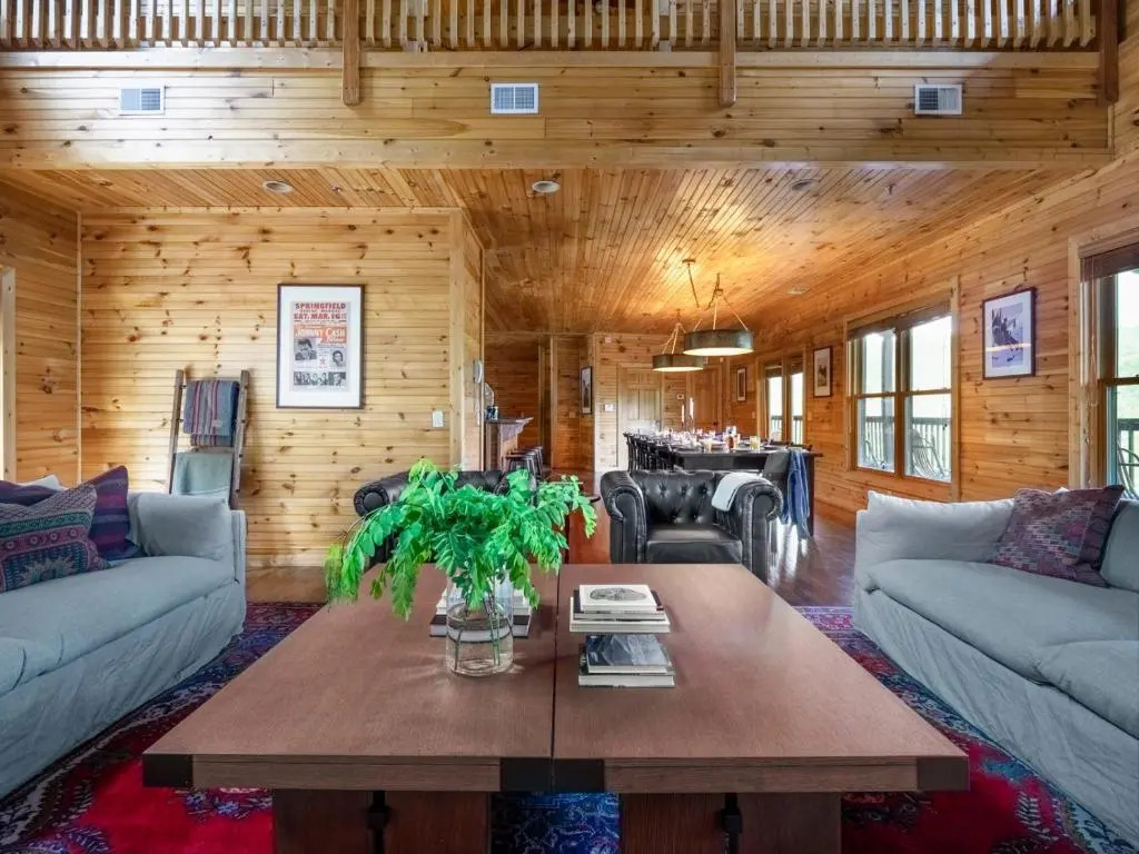 Hickory Ridge by Avantstay Sleeps 20! Incredible Private Elevated Cabin