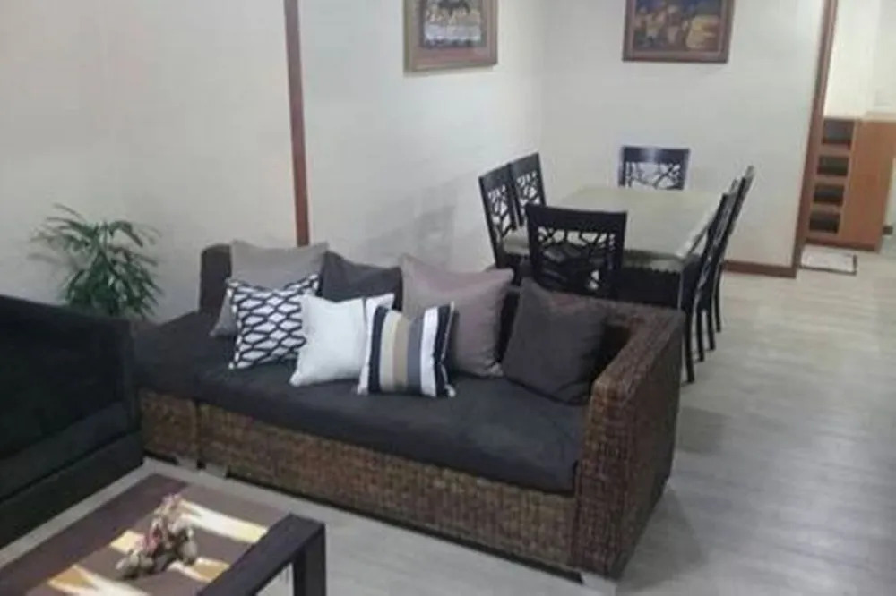 Burnham Hill 2BR Condo