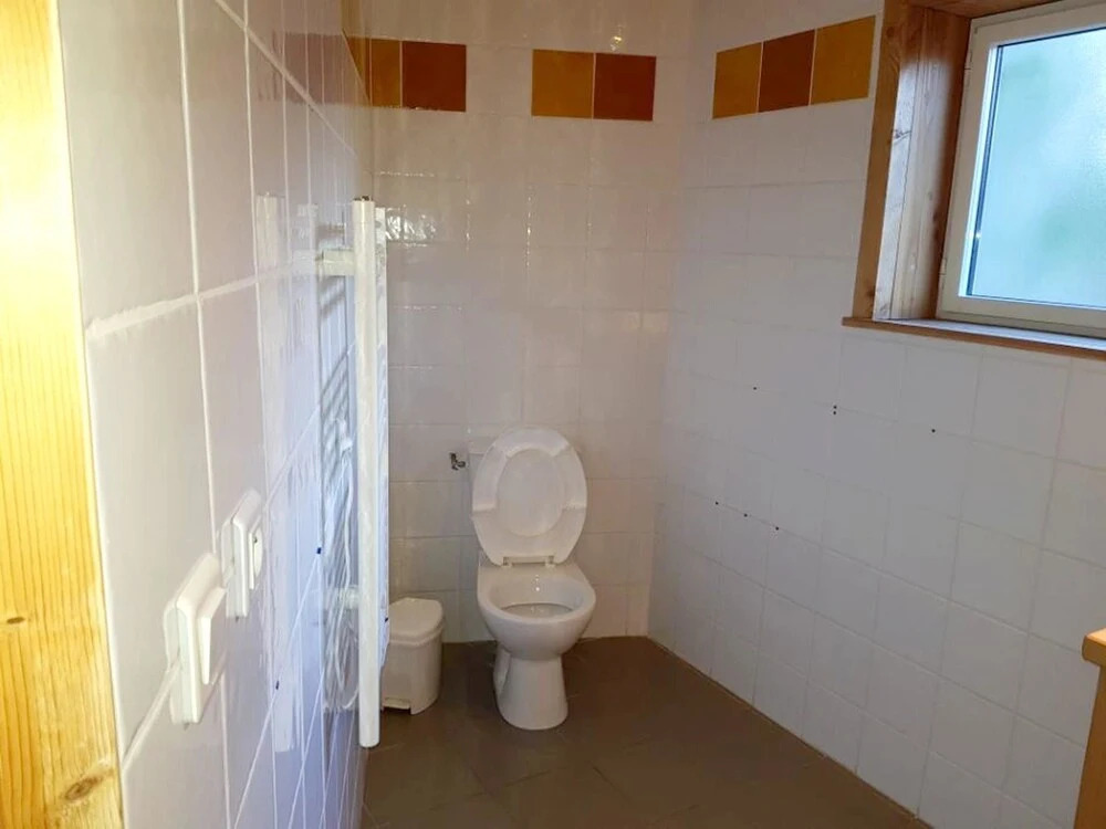 Chalet With 3 Bedrooms in Saint-pons-de-thomières, With Wonderful Moun