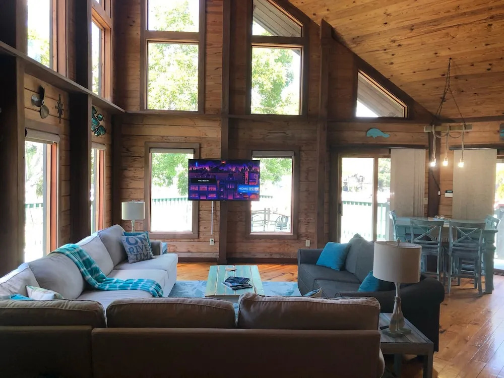 Weeki River Lodge Star5vacations