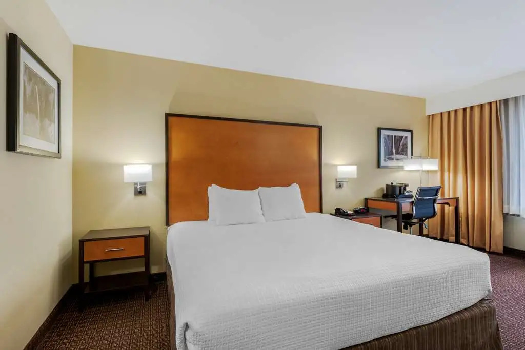 Best Western Cascade Inn & Suites