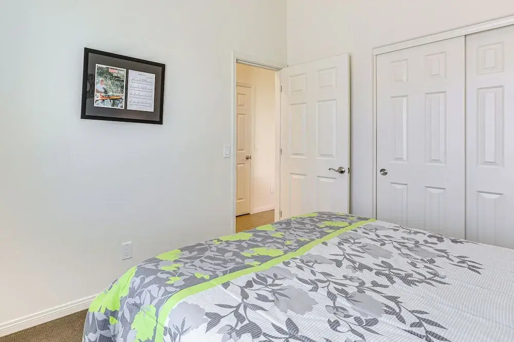 Outdoor Oasis in Goodyear: Stay & Play!