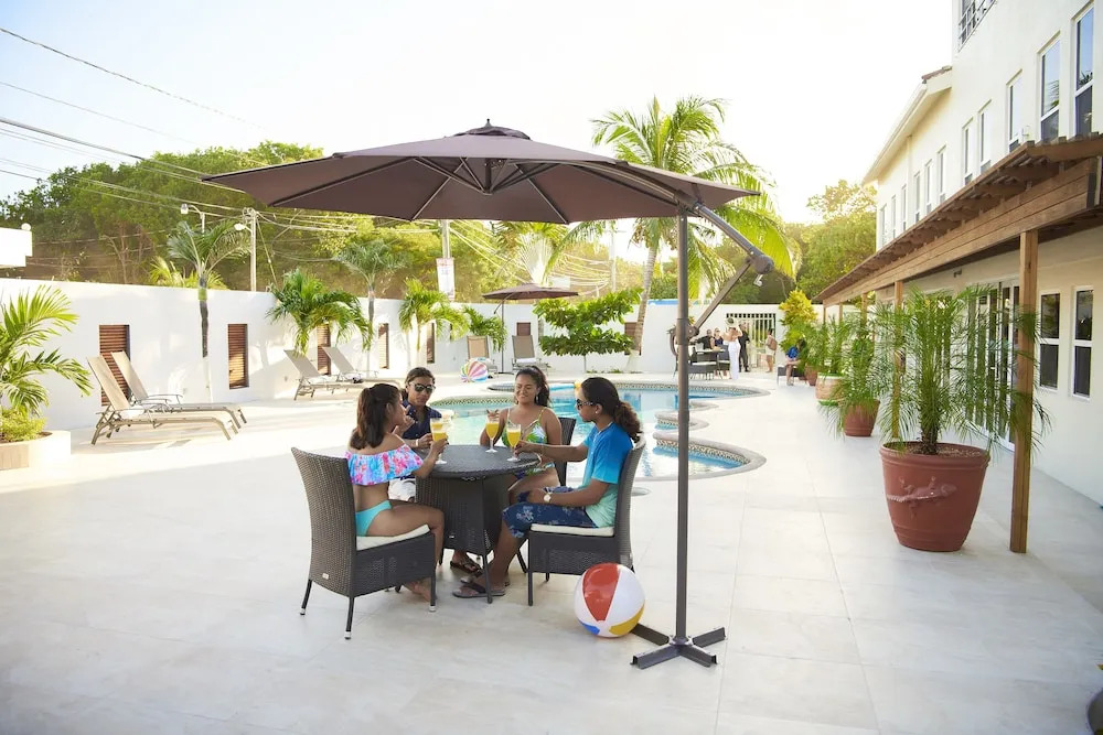 Diamond Lodge Belize