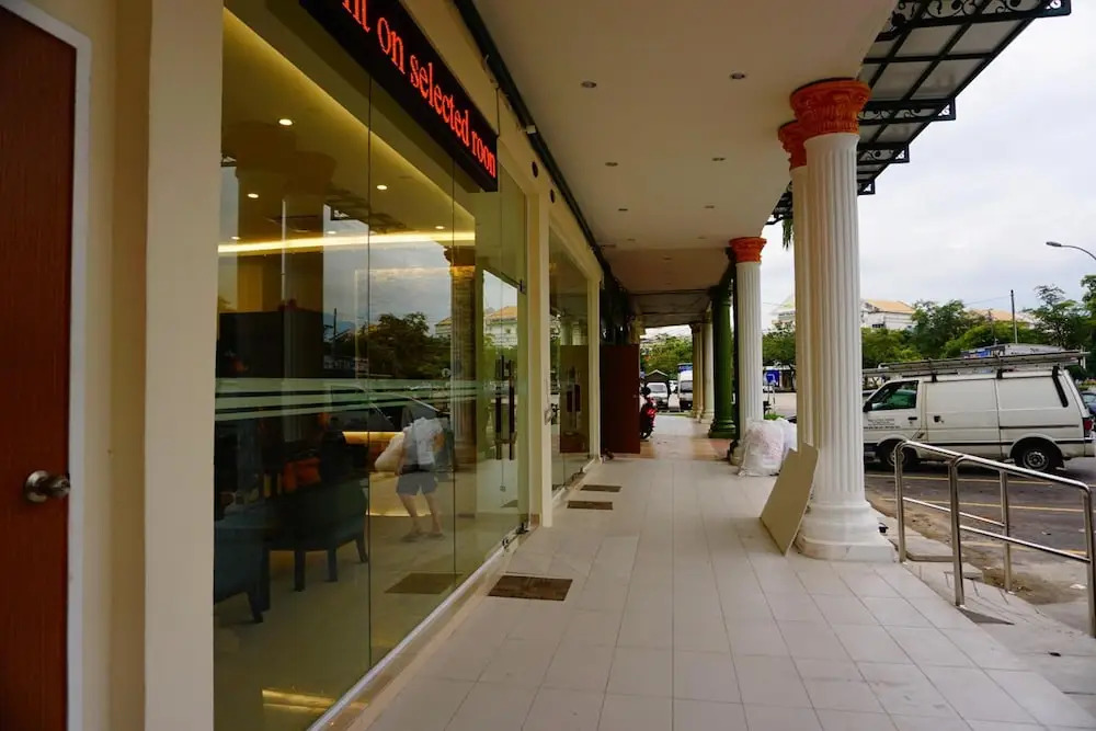 Hotel Alpha