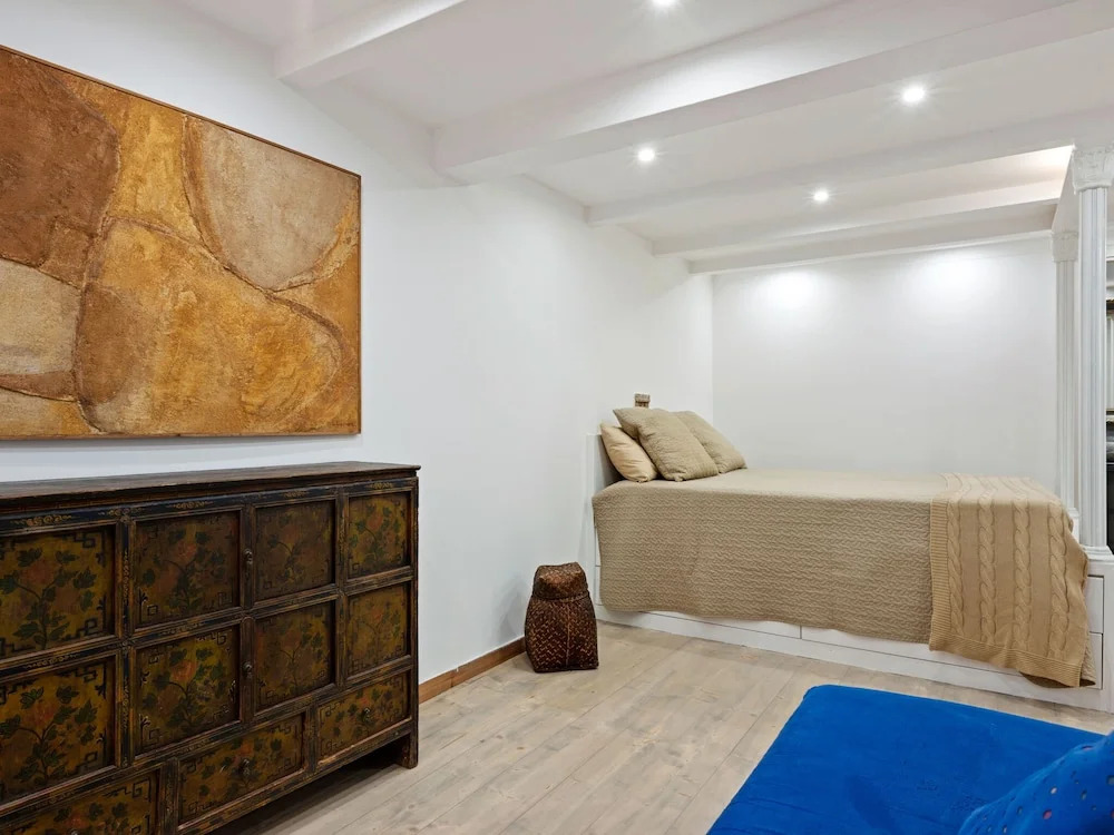 Cosy Holiday Home in Castiglione di Sicilia With Balcony