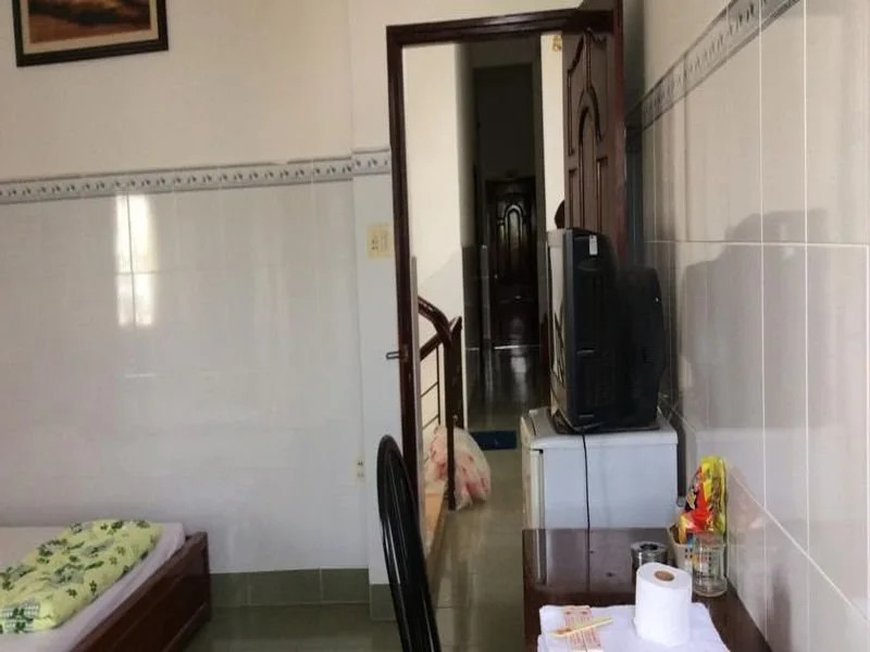Huynh Mai Hotel