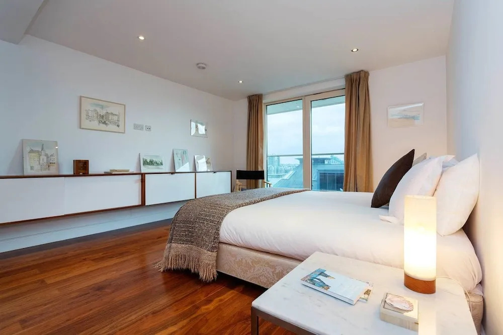 River Apartment