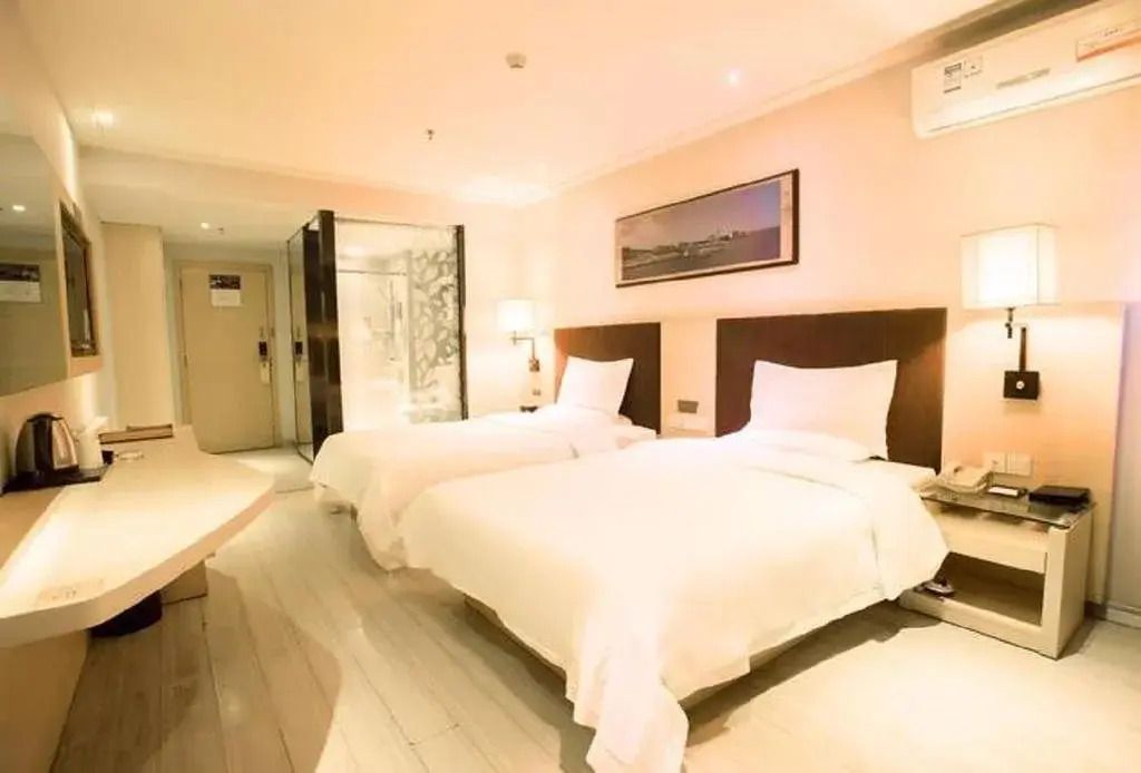 Yasite Hotel