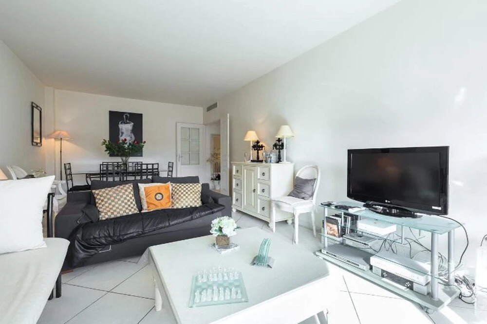 Apartment With 3 Bedrooms in Cannes, With Wonderful City View, Furnish