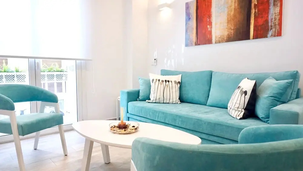 Minimal Fresh Design Apt in Athens