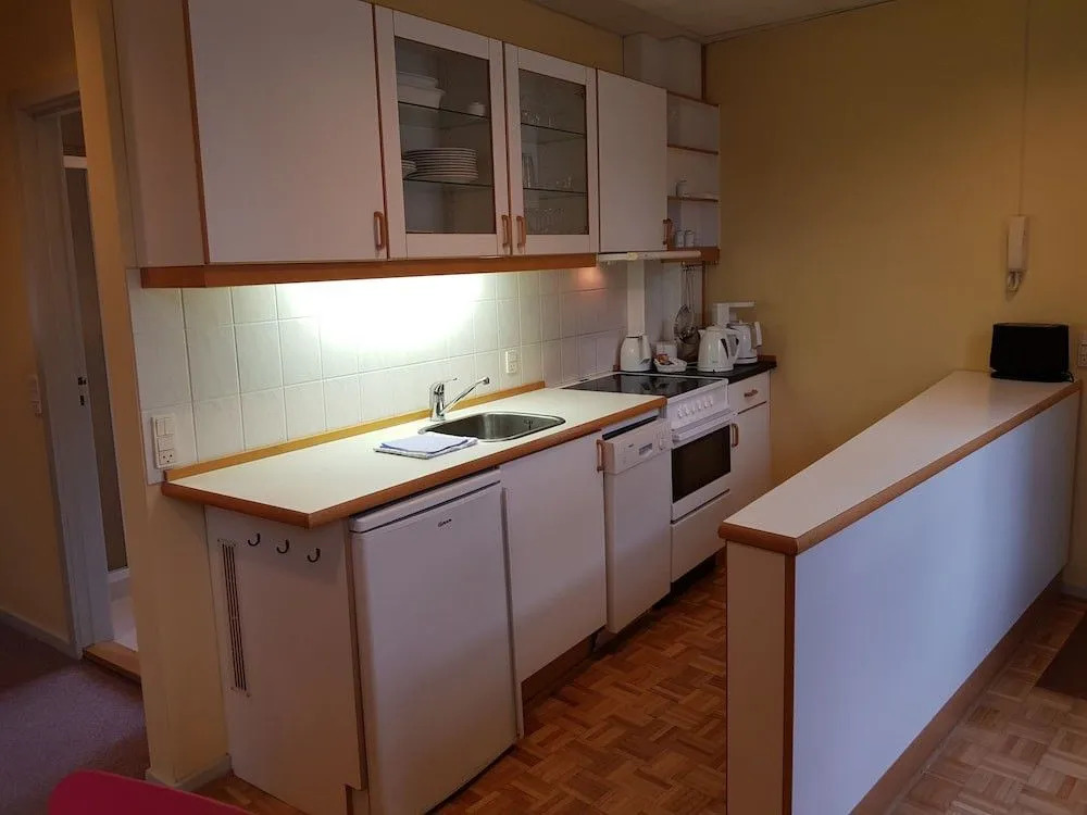 City Hotel Apartments