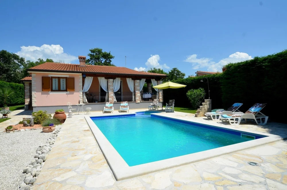 Villa Moira