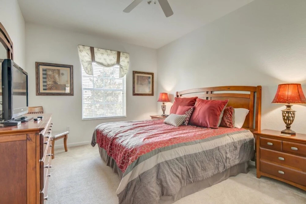 Windsor Hills 7675 - 303