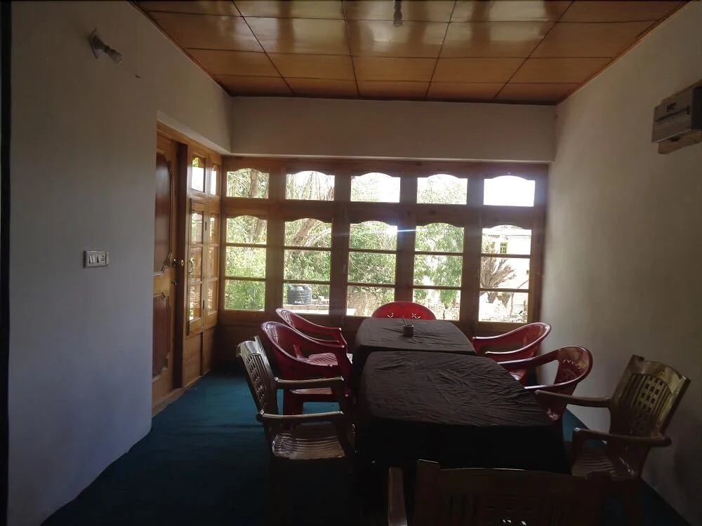Lzakar Guest House