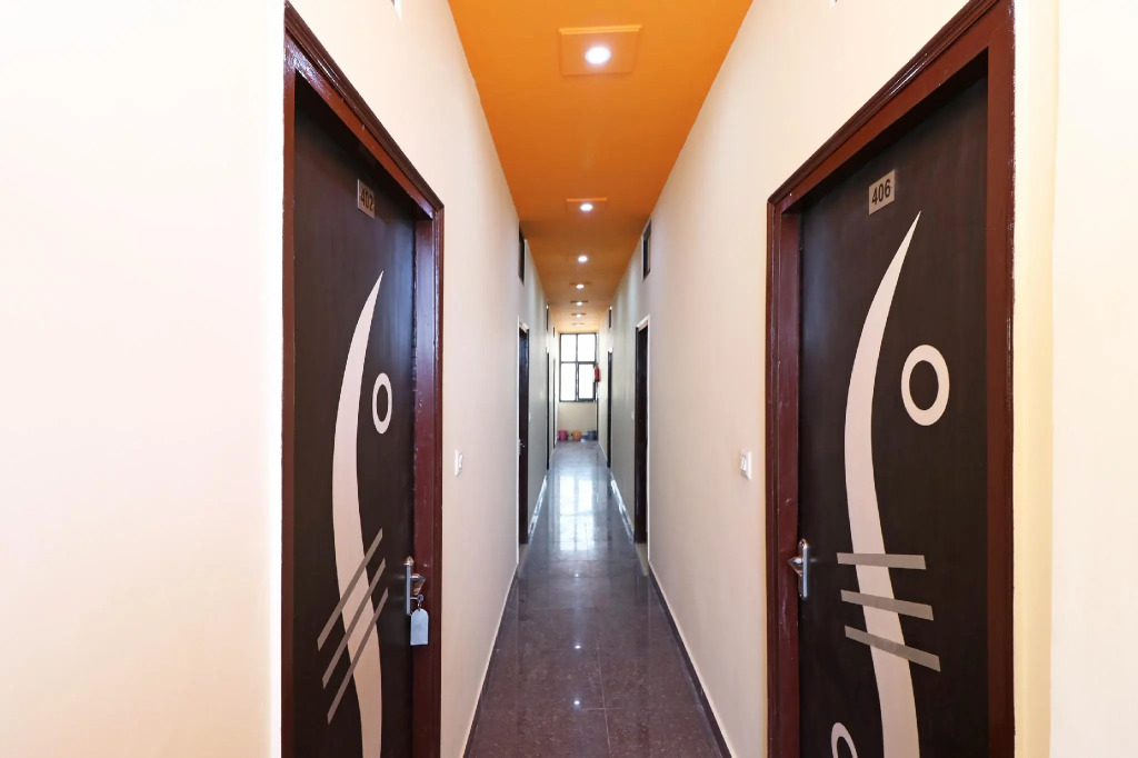 OYO 29909 Hotel Dev