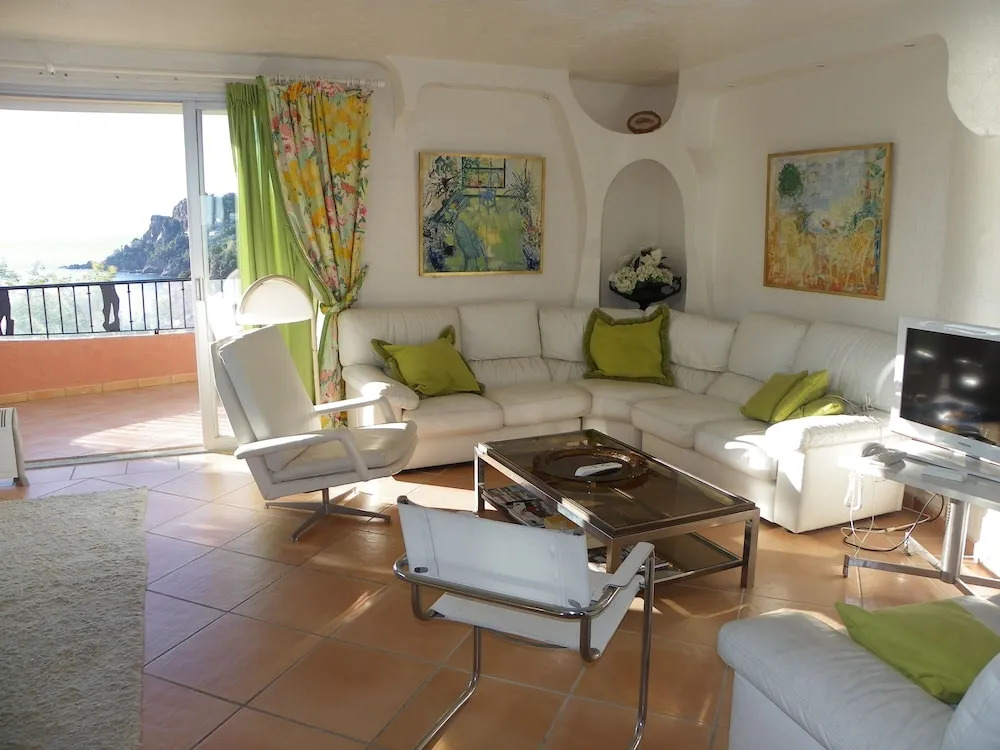 Agence la Galère - Appartement Dahlia 1
