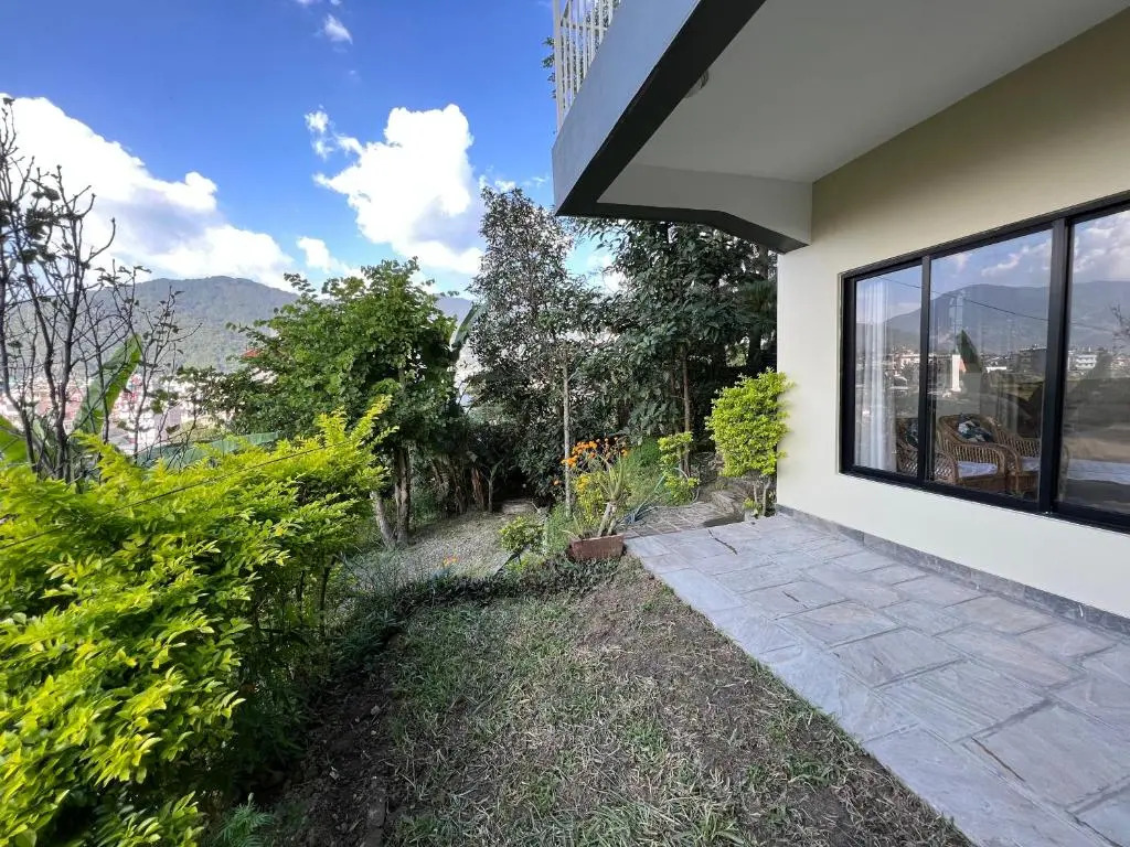 Avocado one Bedroom Apartment