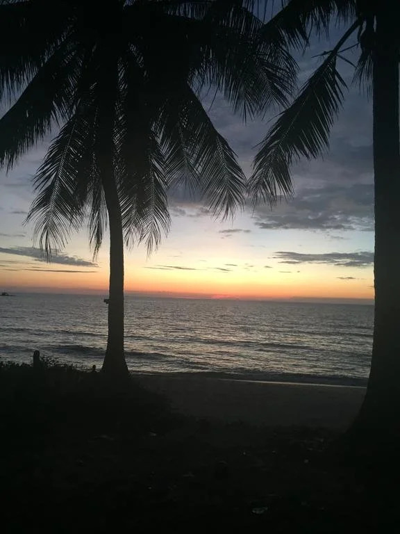 Tommys Beach House
