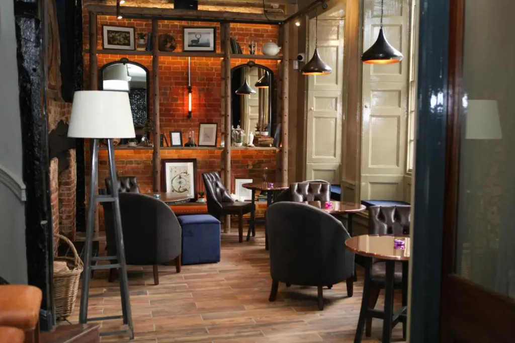 The White Hart, Ampthill, Bedfordshire - Acorn Pubs