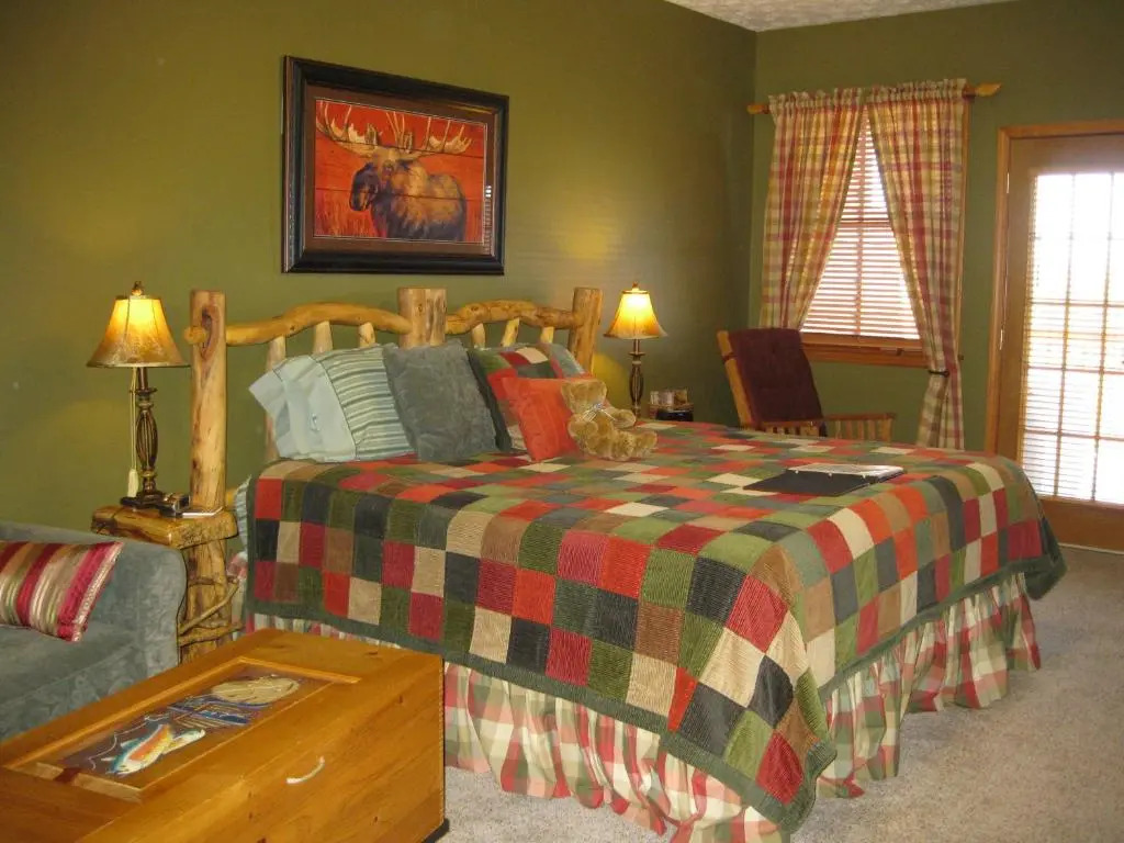 Berry Springs Lodge