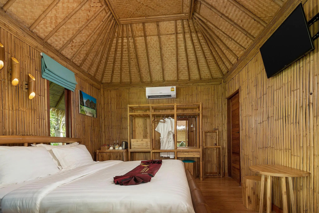 Phi Phi CoCo Beach Resort