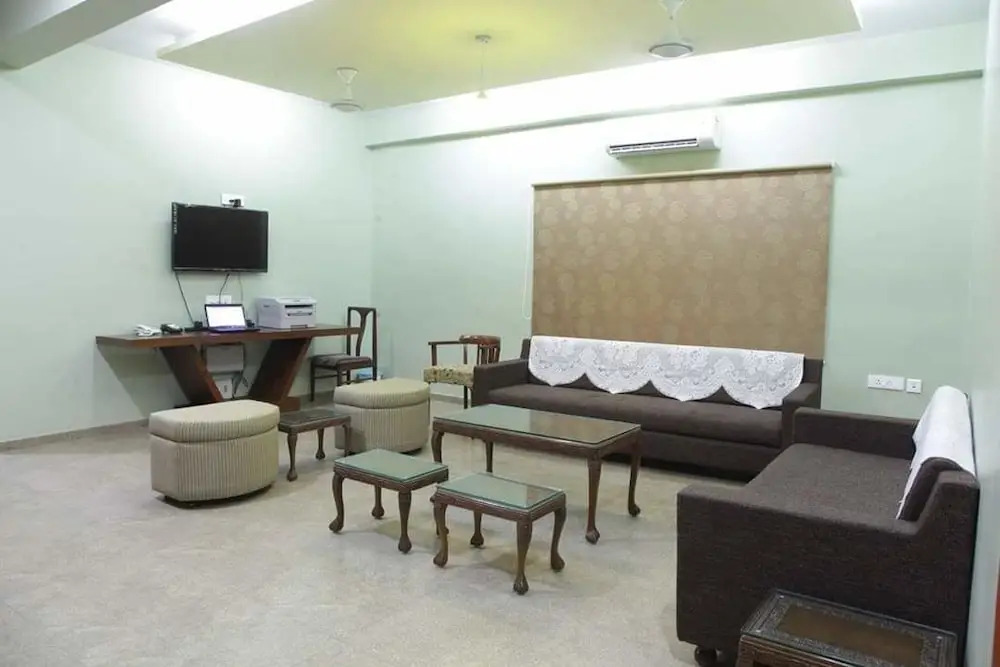 10 Blossoms Hospitality Services