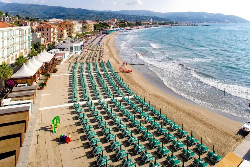 Eveten Apartments - Diano Marina