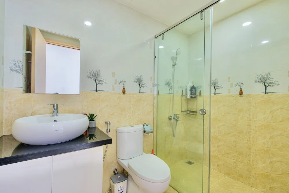 Rivergate Residence Saigon Central Walk to District 1 Free Pool