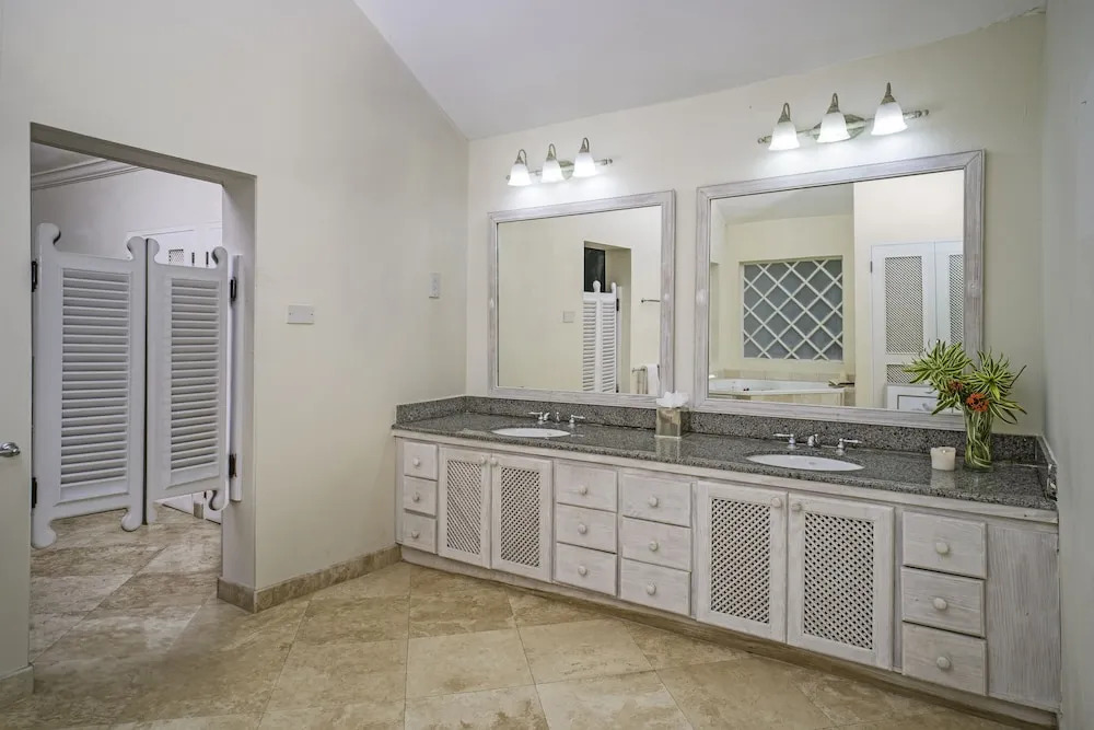 Green Monkey Villa