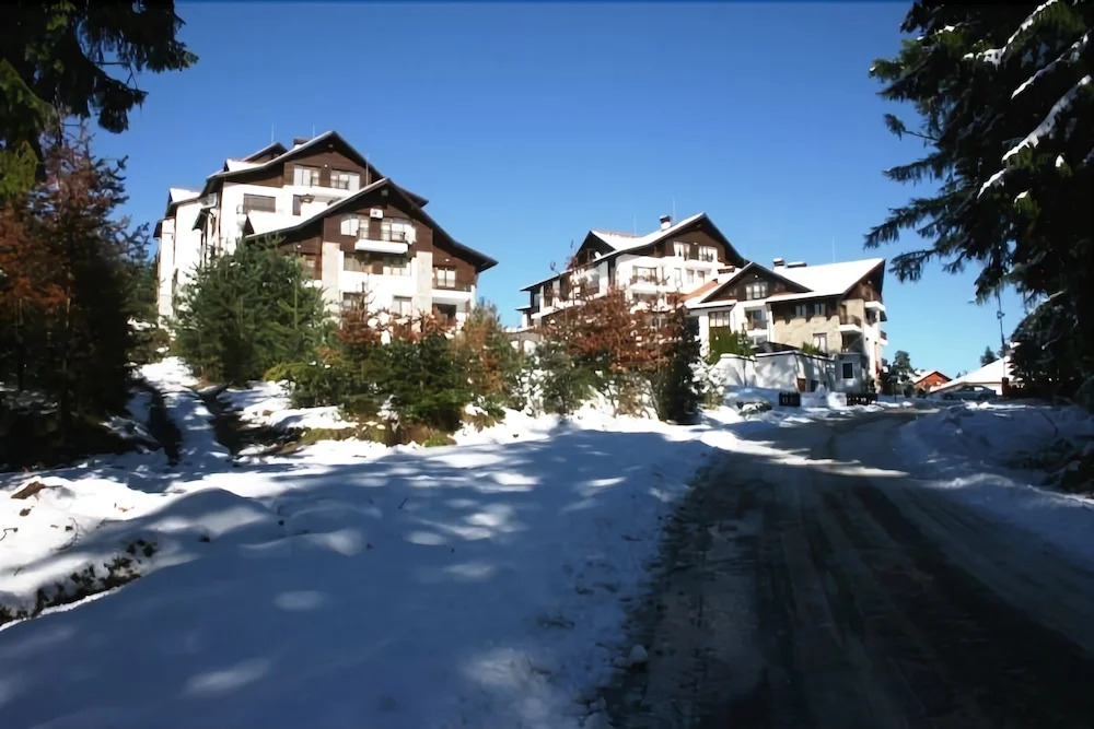 Semiramida Garden Apartment 12