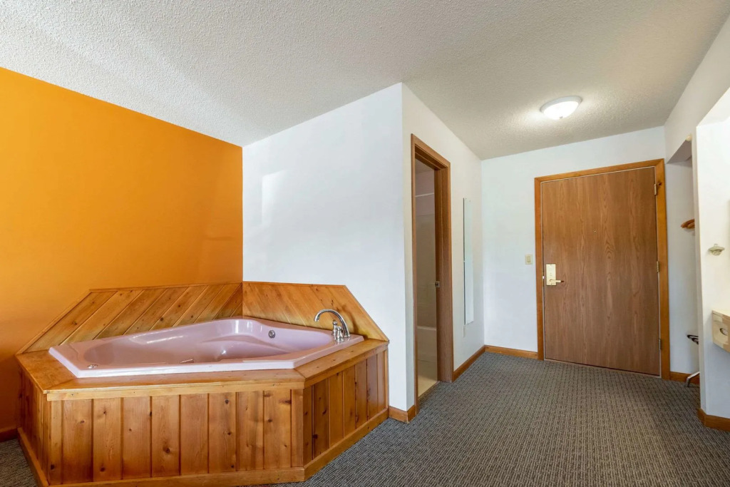 Econo Lodge Lakeshore