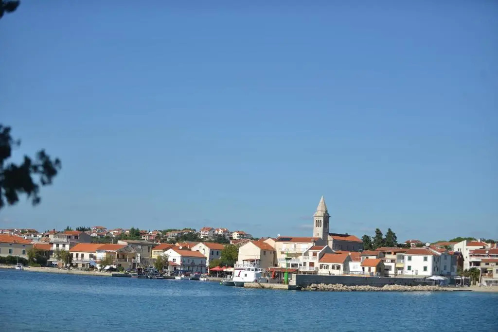 Apartments Petar Maksan